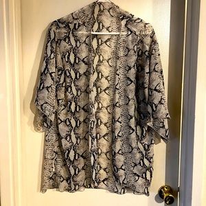 Snake skin print kimono